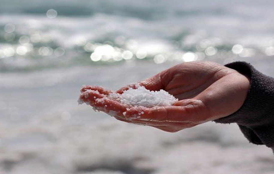 ریسک ابتلا به سرطان با مصرف نمک دریا/ تقلب در نمک‌های رنگی