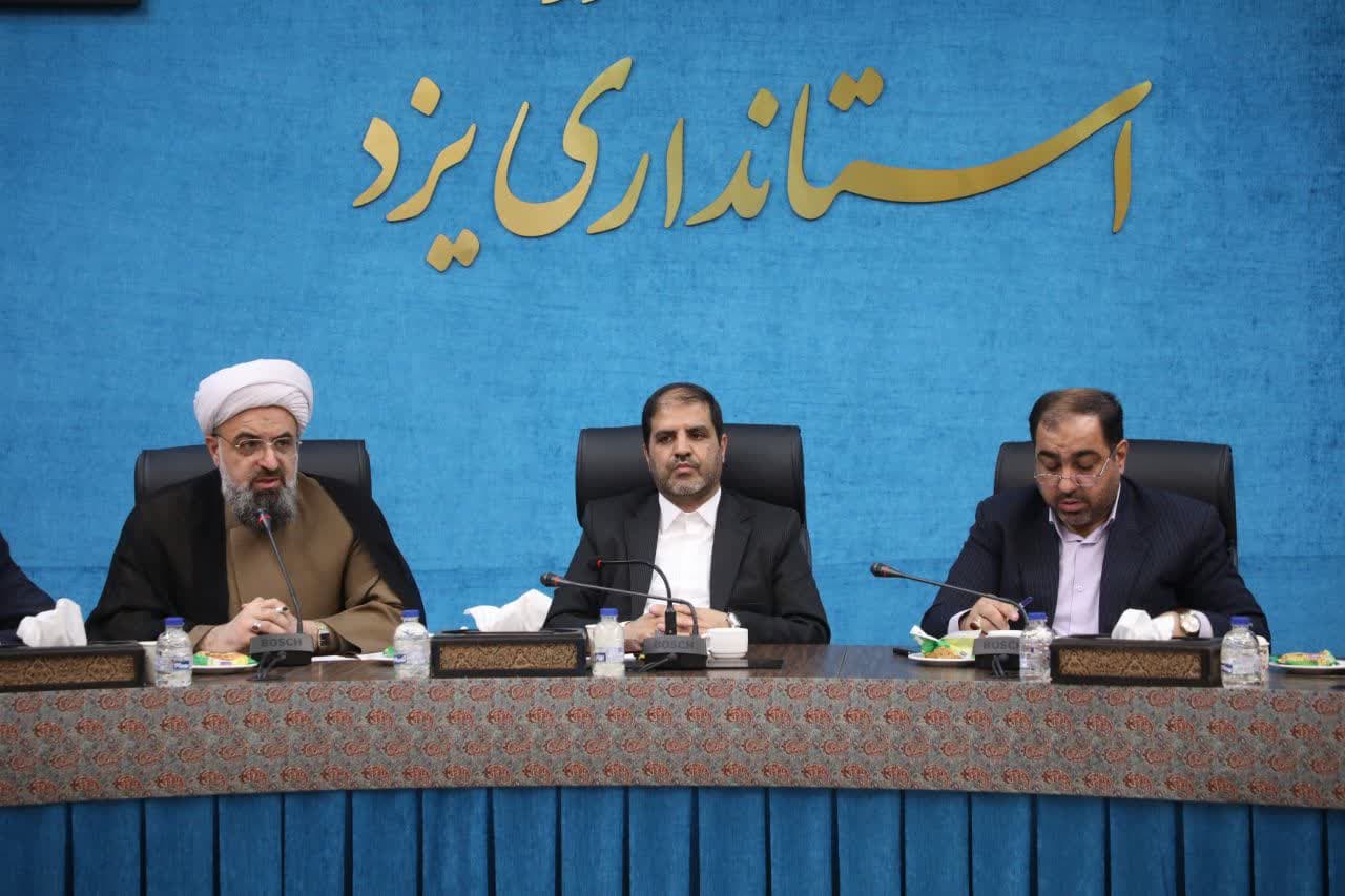 مهم‌ترین معروف، حفظ کرامت مردم است