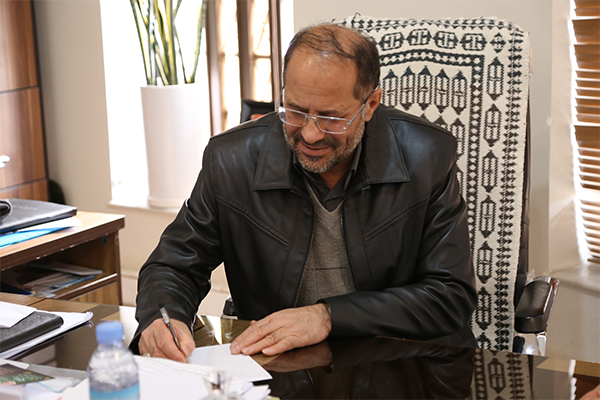 کارکنان روابط عمومی شهرداری یزد خداقوت/ اقدامات خالصانه و‌ شبانه‌ روزی شما عزیزان قابل قبول و تقدیر است