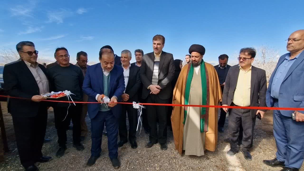 افتتاح و آغاز عملیات اجرایی ۱۰ پروژه در شهرستان زارچ با اعتباری بالغ بر ۲۷۰ میلیارد تومان