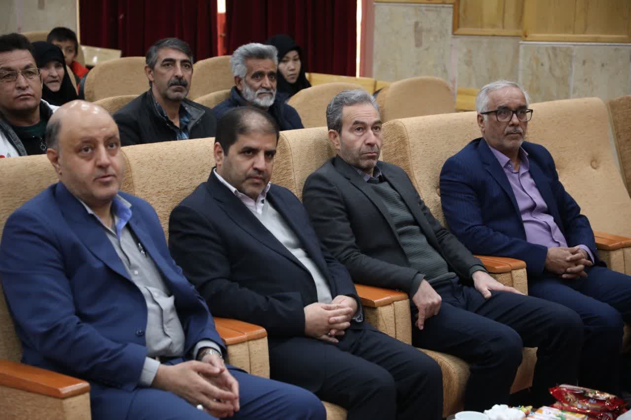 برگزاری جشن عید سعید مبعث در اداره کل اتباع و مهاجرین خارجی