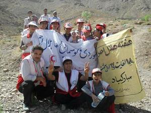 برگزاری همایش کوهپیمایی با حضور امدادگران اشکذر