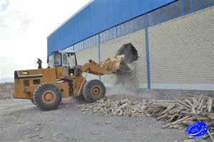 اجرای رأی تخریب سوله در جاده روستای مزرعه کلانتر میبد/ بخشدار مرکزی: با خاطیان ساخت و ساز غیرمجاز برخورد جدی می کنیم