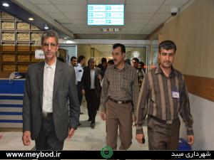 تقدیر و تشکر شهردار میبد از پزشکان بیمارستان امام جعفر صادق(ع)
