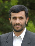 تحریف هایی ناجوانمردانه(احمدی نژاد:امام خمینی، سیاست مدار یا حقیقت مدار؟