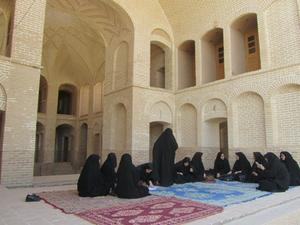 مراکز تاریخی شهرستان اشکذر، جایگاه برگزاری جلسات فرهنگی، اداری و هم اندیشی 