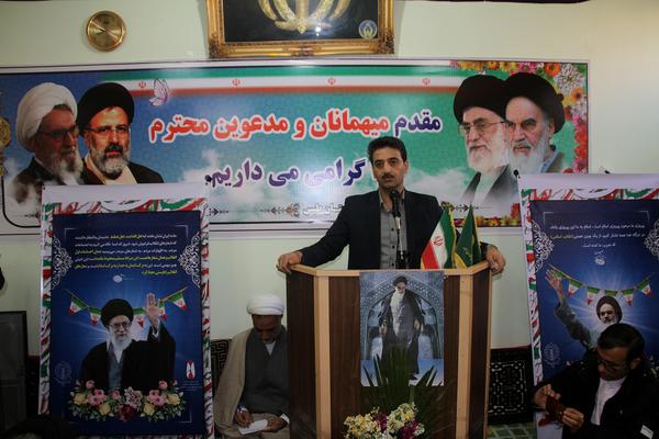 سخنرانی معاون استاندار و فرماندار ویژه. در نهاد امامت جمعه شهرستان طبس