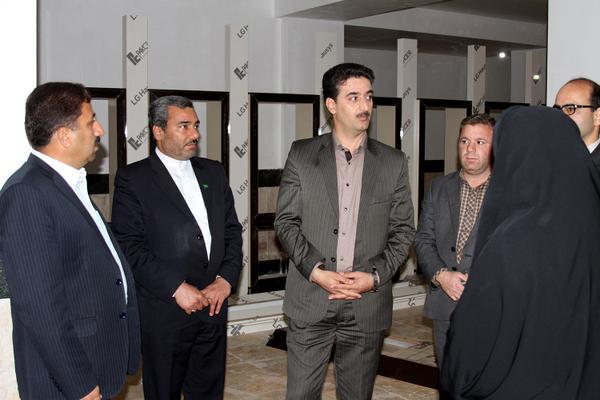 بازدید معاون استاندار و فرماندار ویژه شهرستان طبس از روند اجرای تکمیل موزه میراث زمین در شهرستان