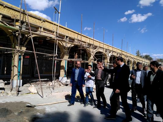 بازدید مهندس طلائی معاون استاندار وفرماندارویژه شهرستان طبس از پروژه بهسازی رواق ها ومیدان امام خمینی وبررسی روند مراحل اجرایی آن بازدید مهندس طلائی معاون استاندار وفرماندارویژه شهرستان طبس از پروژه بهسازی رواق ها ومیدان امام خمینی وبررسی روند مراحل اجرایی آن