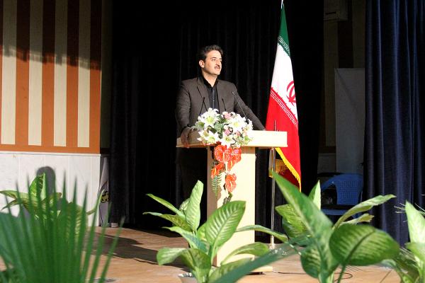 کنگره کارگری خانه کارگر تشکیلات طبس با حضور صادقی قائم مقام دبیر کل خانه کارگر وشهبازی نماینده دبیر کل در طبس و طلائی مقدم معاون استاندار و فرماندار ویژه شهرستان برگزار شد