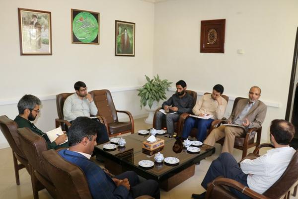 رسالت ما پوشش حرکت های ارزش محور و ایمان مدار است و این مسیر گام بر می داریم 