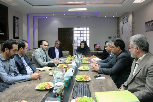 وضعیت پروژه ساخت «کتابخانه مرکزی یزد» بررسی شد