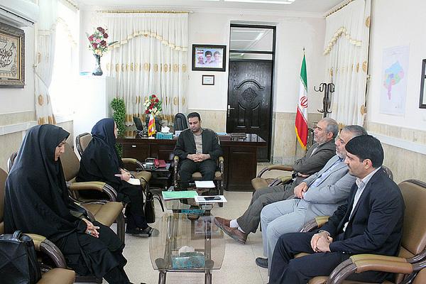 استفاده از امکانات و ظرفیت‌های بومی بهاباد برای ترویج فرهنگ کتابخوانی