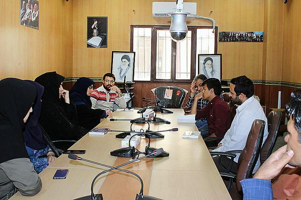 رمان «به سپیدی یک رویا» در یزد نقد شد