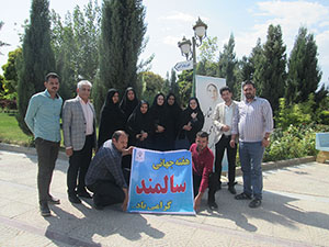 مرکز جامع سالمندان نشاط مهریز در هفته سالمند 97