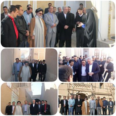 بازدید معاون رئیس جمهوری و رئیس سازمان میراث فرهنگی کشور از مجموعه اقامتی و پذیرایی خانه آقا زاده ابرکوه