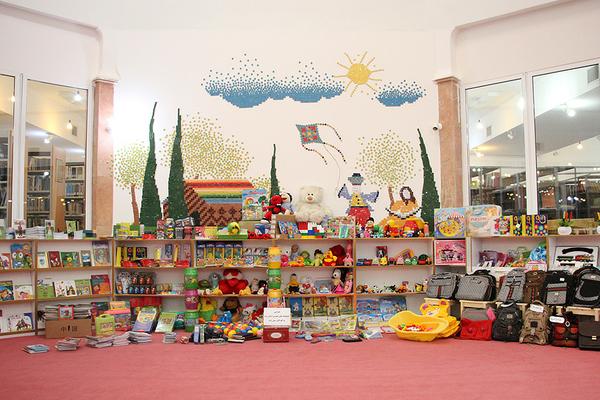 کمک‌های فرهنگی کتابخانه‌های عمومی یزد آماده ارسال به مناطق سیل‌زده کشور 