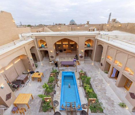 افتتاح اقامتگاه بوم‌گردی شهداد در شهر تاریخی یزد با حضور معاون عمران و توسعه امور شهری و روستائی وزیر کشور