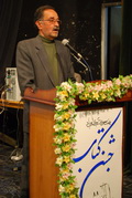 گزارش فعاليت‌هاي هفته‌ي كتاب و كتابخواني در كتابخانه‌ي عمومي آیت ا.. العظمی سید محمد کاظم طباطبایی یزدی(ره)+عکس