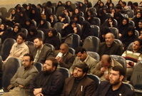 در اعتراض به هتک حرمت ساحت مقدس معمار کبیر انقلاب اسلامی صورت گرفت  گردهمایی اعتراض آمیز کتابداران کتابخانه های عمومی استان یزد
