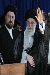 سخنان مهم رهبر انقلاب اسلامی  در بیست و یکمین سالگرد عروج روح الله: ملت ایران بار دیگر با رهبر معظم انقلاب اسلامی و ولی فقیه زمان، در همراهی با خط نورانی امام پیمان بست