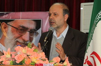 مهندس اولیاء نماینده یزد و صدوق در خصوص هتک حرمت برخی به آرامگاه نمایندگان امام راحل در يزد؛  وزیر کشور را به مجلس فراخواند(3نظر)