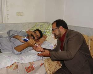 عیادت رئیس حوزه هنری استان یزد ازهنرمند پیشکسوت تئاتر و تلویزیون