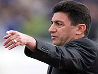 قلعه‌نويي: اين بازي نويد قهرماني داد