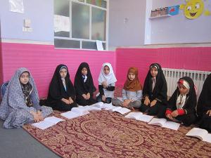 برگزاری دوره روخوانی وروانخوانی قرآن کریم درموسسه قرآن وعترت حمزه علی میبد+تصاویر