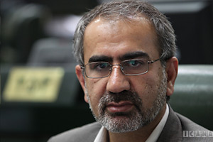 جعفر قادری:لاریجانی درقبال حرف‌های رئیس‌جمهور طبیعی‌ترین کار ممکن را انجام داد