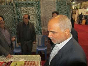 گزارش تصویری: بازدید مدیر عامل شرکت شهرکهای صنعتی از نمایشگاه توانمندیهای صنایع استان یزد