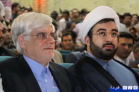گزارش تصویری :یزدی ها با حضوری کم نظیر از عارف تجلیل وپیروزی روحانی را جشن گرفتند(6)
