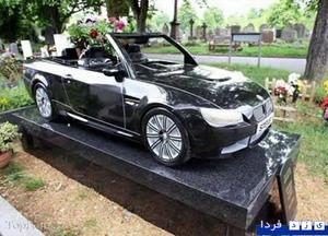 تصاویری سنگ قبرهای عجیب و غریب از سرتاسردنیا!!