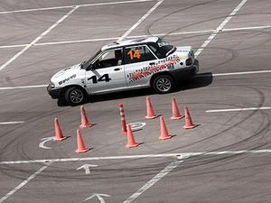 یرگزاری مسابقات اسلالوم و تام تریل ریس در یزد