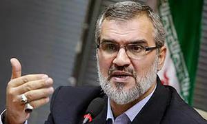 رویانیان:نباید به خاطر یک نفر سر یکی دیگر را برید/ با داور متخلف برخورد کنید