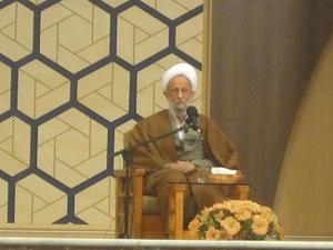 برگزاری دوره مهارت‌افزایی مدیریت فعالیت‌های قرآنی باحضور مدیران موسسه حمزه علی وحضرت معصومه میبدا 