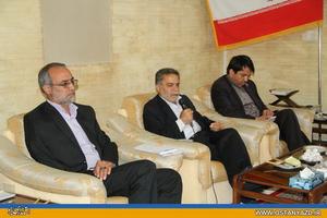 استاندار یزد خطاب به بخشداران استان:خردگرایی را سرلوحه کار خود قرار دهید