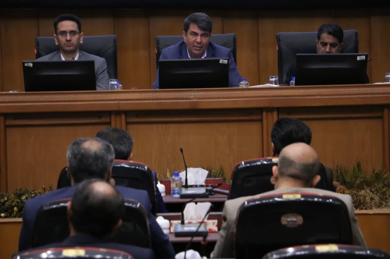 تاکید استاندار کرمان بر نقش محوری روابط عمومیها در توسعه استان تاکید استاندار کرمان بر نقش محوری روابط عمومیها در توسعه استان