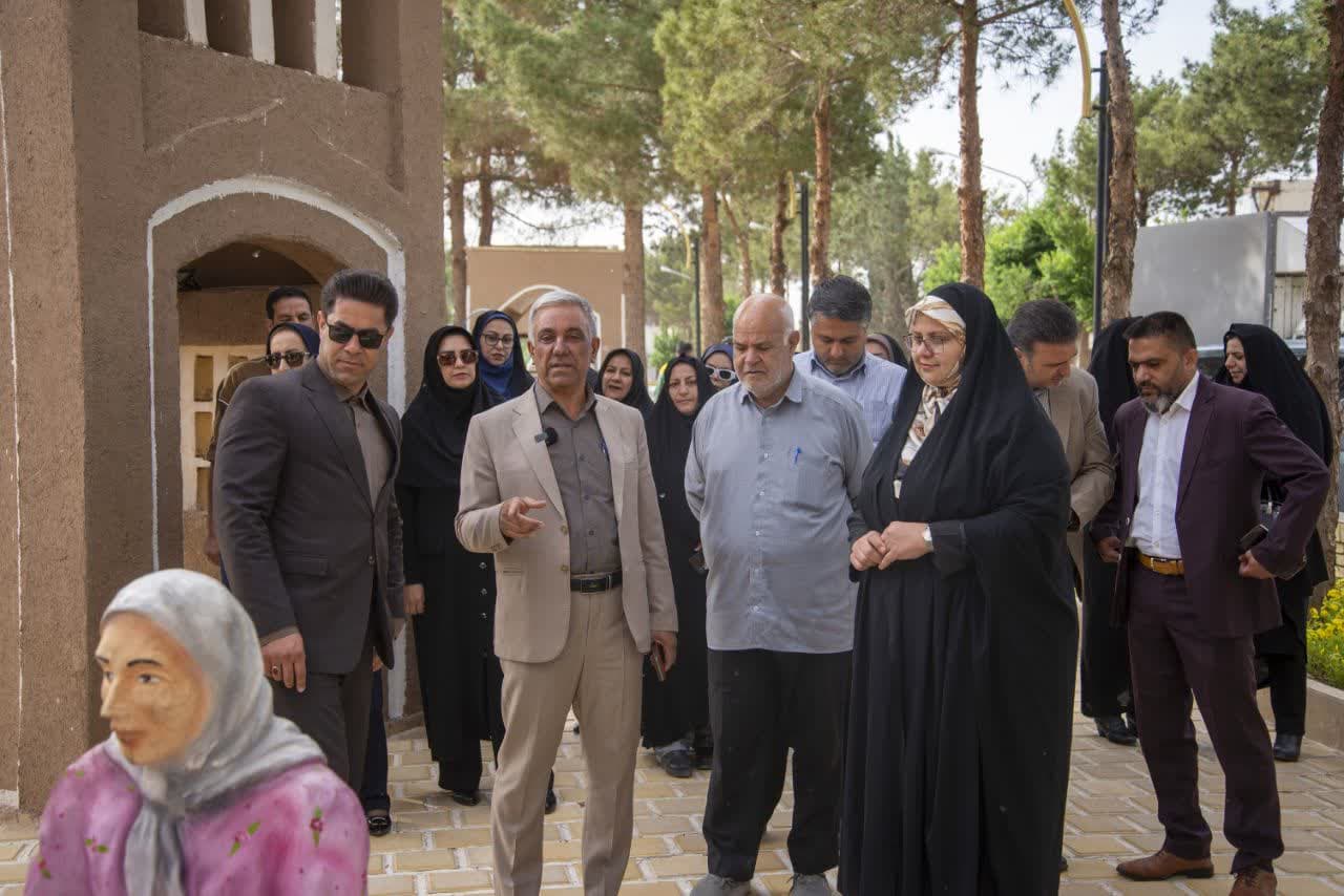 توسعه و پویاسازی پارک‌های بانوان در اولویت مدیریت شهری استان کرمان